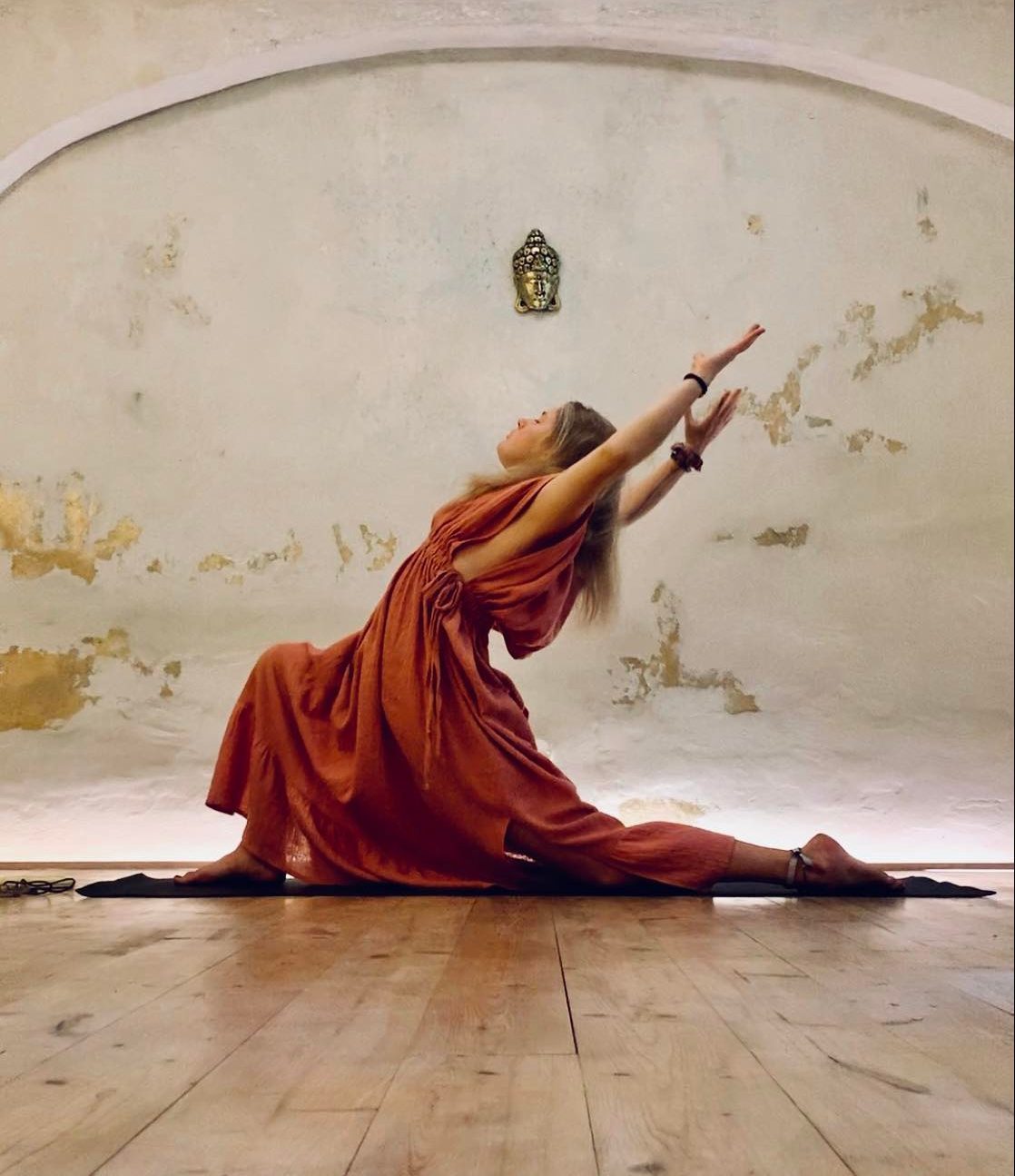 Josef na Merhoutov Yoga Karl n